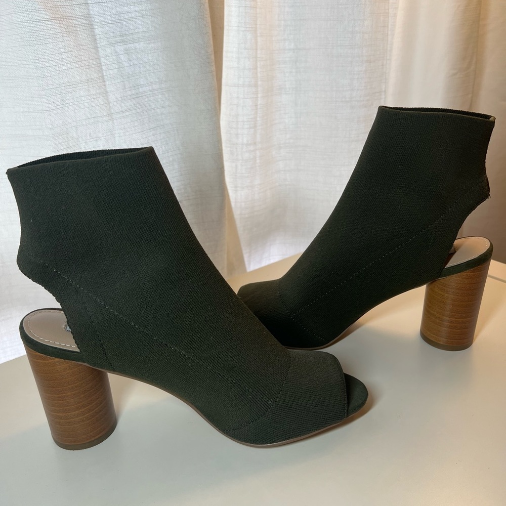 Steve Madden Booties NEW 6.5